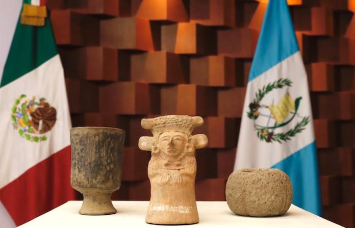 México y Guatemala firman acuerdo de preservación y restitución de piezas arqueológicas