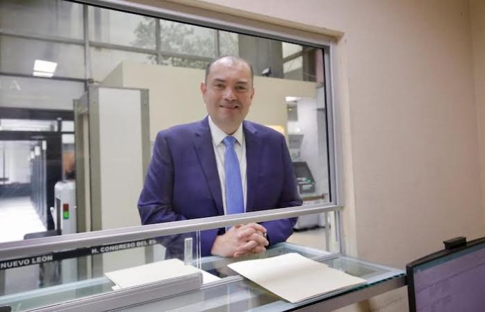 Propone Rafael Ramos iniciativas para fortalecer la protección de adultos mayores en NL