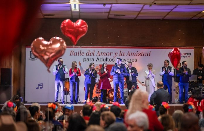 Santiago celebra el amor con inclusión y convivencia intergeneracional