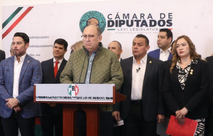 Exigen atención urgente a crisis hospitalaria por desabasto y falta de mantenimiento