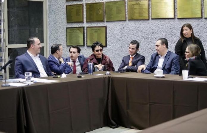 Congreso aprueba Paquete Fiscal 2025: inversión histórica en movilidad, seguridad y educación