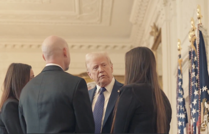 Trump anuncia oficialmente aranceles contra México, Canadá y China