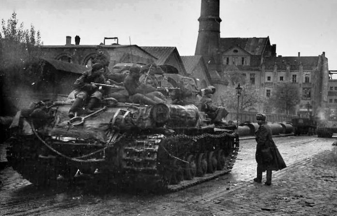 Rusia denuncia que Guterres ignoró pérdidas de la URSS en lista de víctimas de los nazis