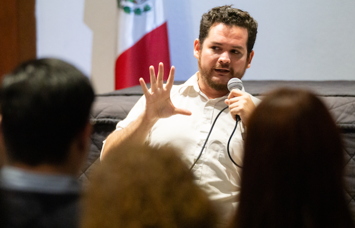 Presentarán el libro ganador del Premio Nacional de Poesía Carmen Alardín en la FIL Palacio de Minería
