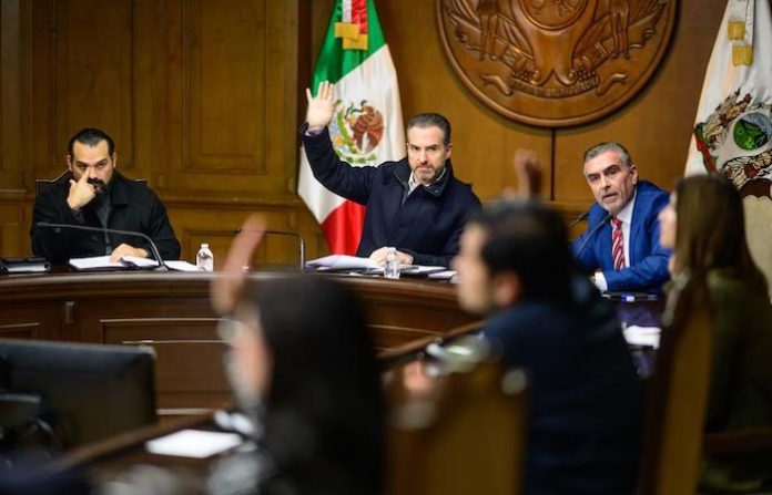 Monterrey reconoce a mujeres inspiradoras y entrega rehabilitación de Plaza Mediterráneo