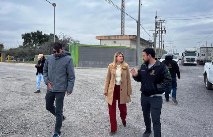 Diputada Melisa Peña impulsa reconstrucción de avenida frente a SIMEPRODE para mejorar movilidad en Salinas Victoria y Escobedo