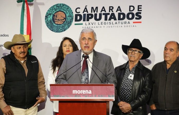 Respalda José Narro a productores de agave que enfrentan crisis por abuso del coyotaje y caída de precios