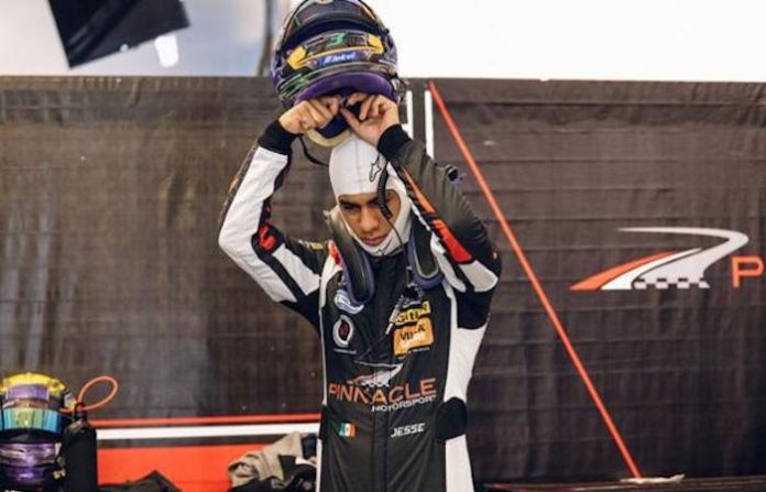 Listo Jesse Carrasquedo para última fecha de Fórmula Regional de Medio Oriente