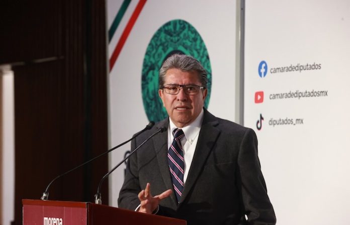 Ricardo Monreal respalda decisiones de comisiones dictaminadoras sobre nepotismo y no reelección