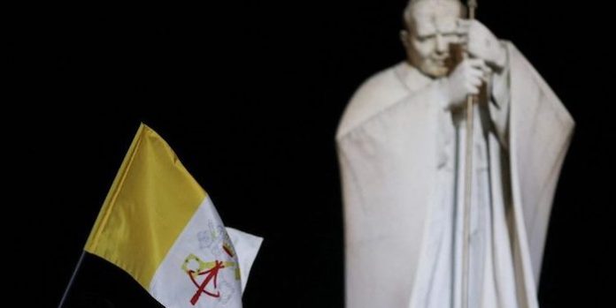 El papa Francisco sufre un ataque aislado de broncoespasmo