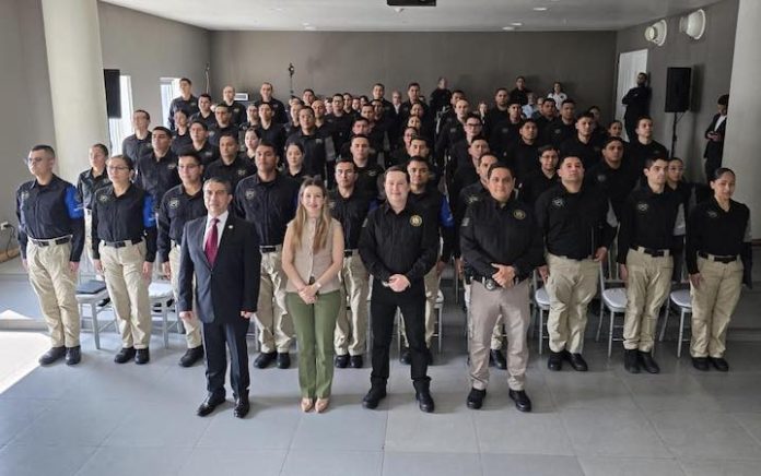 Realiza Fiscalía segunda entrega de brazaletes distintivos a Cadetes del IFP