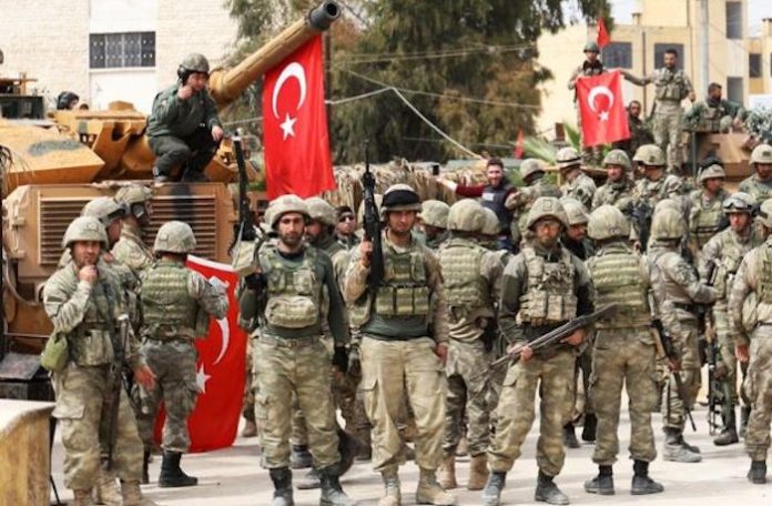 Turquía neutraliza a 13 militantes del PKK durante su operación en Siria