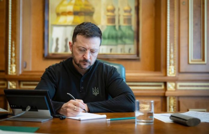 Zelenski envió una carta de disculpa a Trump, según enviado especial de EU