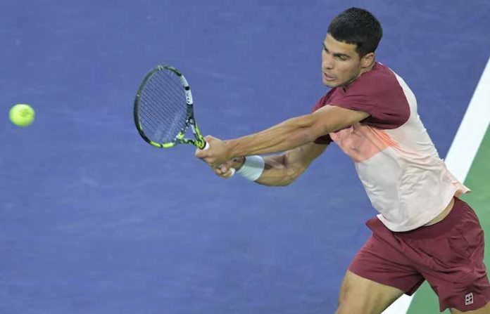 Alcaraz da espectáculo con Shapovalov y sigue inspirado en Indian Wells