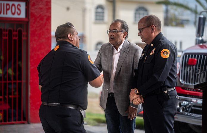 Escobedo reconoce labor heroica de brigadistas durante emergencia por incendios