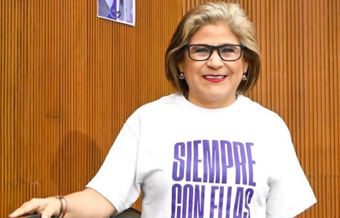 Sandra Pámanes impulsa reforma para alinear el delito de feminicidio con estándares internacionales