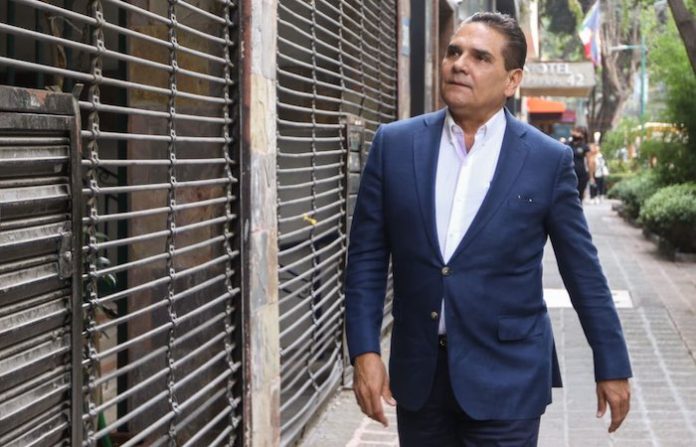 Fiscalía de México busca al exgobernador Silvano Aureoles: Hoy prófugo acusado de peculado