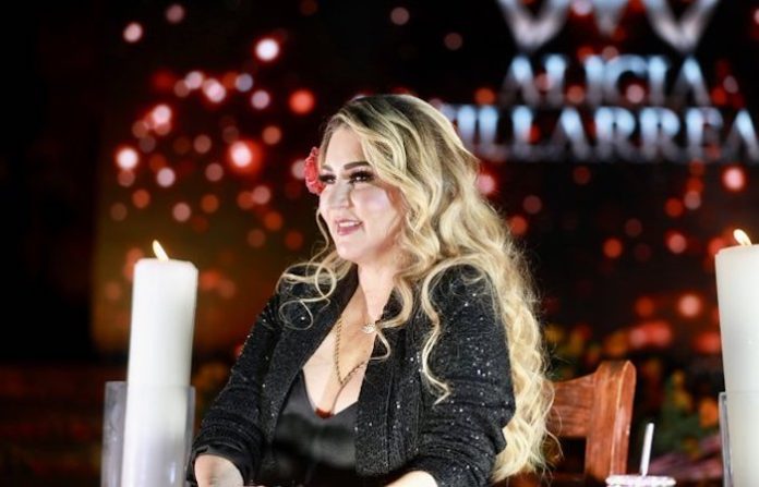 Alicia Villareal declara sobre su caso de violencia con Cruz Martínez: lleva años queriendo separarse