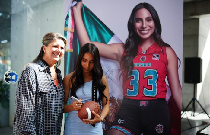 Tiene Diana Flores, campeona mundial de Flag Football, encuentro con deportistas de centros comunitarios
