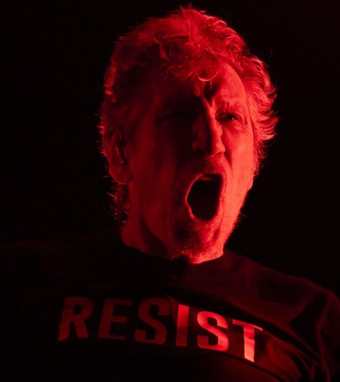 Expresidente peruano Castillo agradece apoyo de Roger Waters durante su juicio