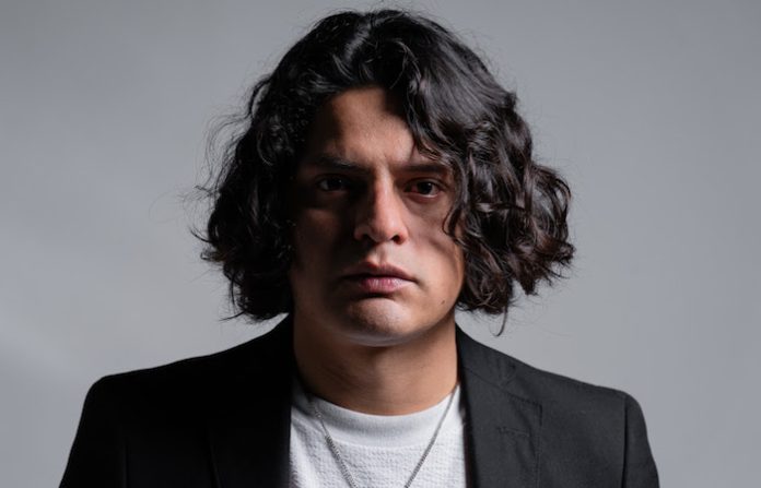 Tian Silva presenta su nuevo sencillo “Como Tú”