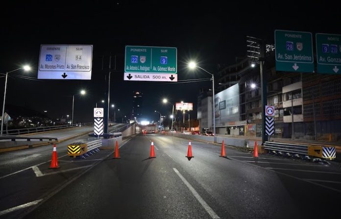 Servicios Públicos de Monterrey realiza trabajos de mantenimiento en vialidades clave de la ciudad