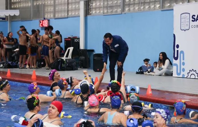 San Nicolás inaugura temporada acuática con diversas disciplinas y actividades recreativas