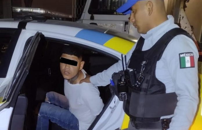Detienen a joven por agredir a su pareja en la colonia Moderna