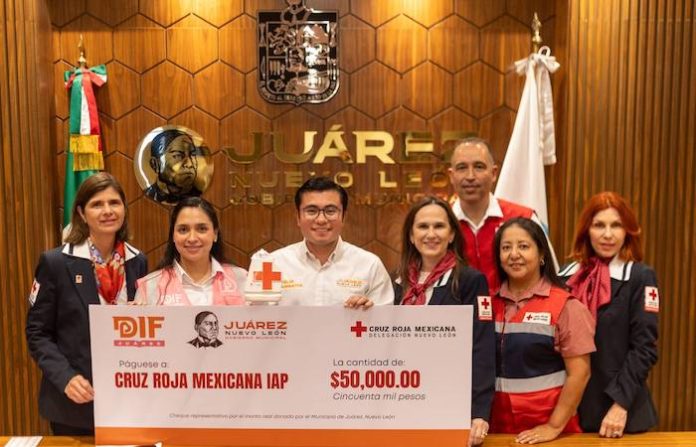 Juárez refuerza apoyo a la Cruz Roja con donativo y llamado a la solidaridad