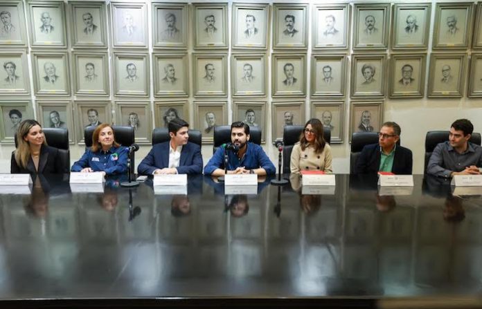 San Pedro lanza programa de 5,000 becas para impulsar el emprendimiento local