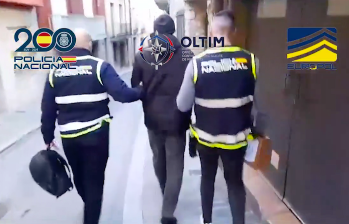 Video: Desmantelan una red criminal de inmigración ilegal entre España y Francia