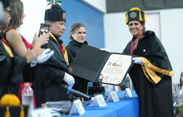 Martha Herrera recibe Doctorado Honoris Causa por su destacada labor social y compromiso con la igualdad