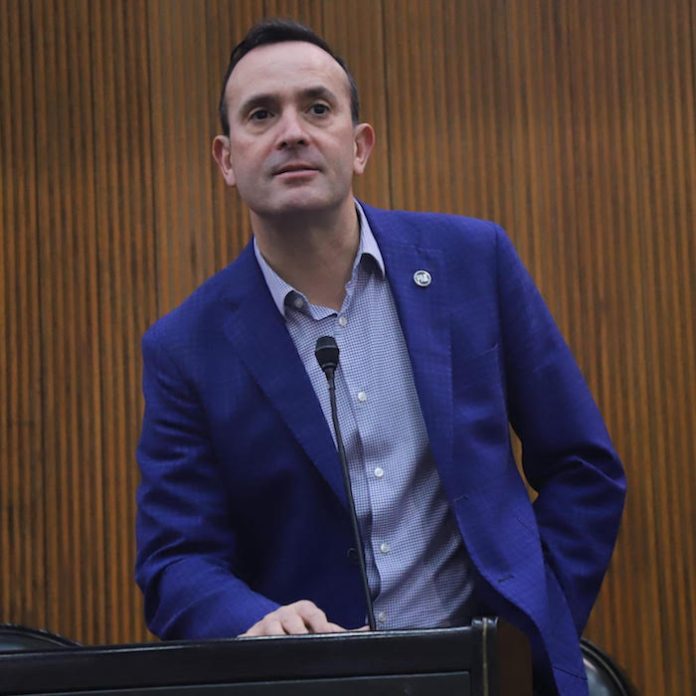 Carlos de la Fuente propone que el Congreso designe al titular de Agua y Drenaje de Monterrey