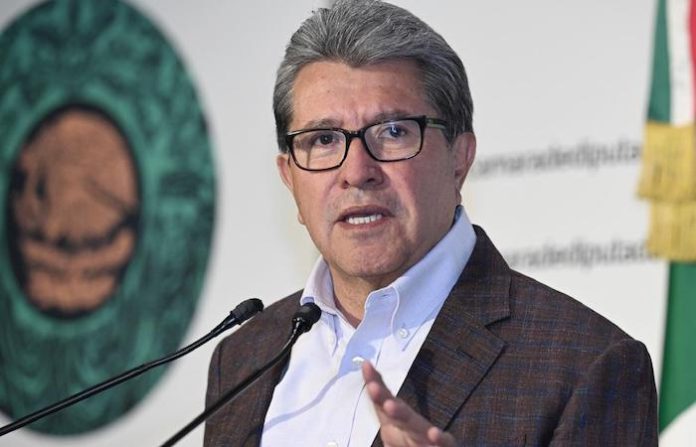 Monreal despliega la hoja de ruta y pide calma al país