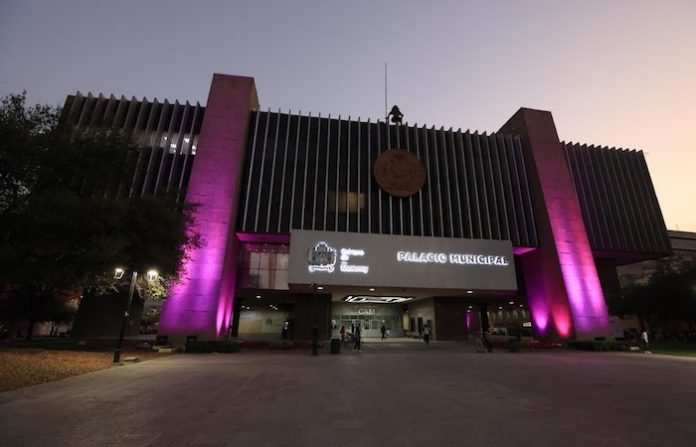 Monterrey conmemora el Día Internacional de la Mujer con acciones simbólicas y compromisos firmes