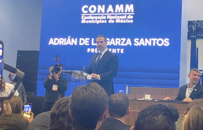Adrián de la Garza refrenda compromiso de las ciudades con el Gobierno de la República