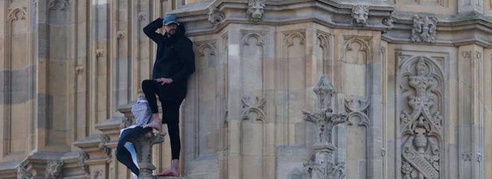 Detenido el activista propalestino que pasó 16 horas encaramado al Big Ben