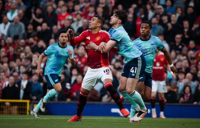 Manchester United y Arsenal empatan en un vibrante duelo en Old Trafford