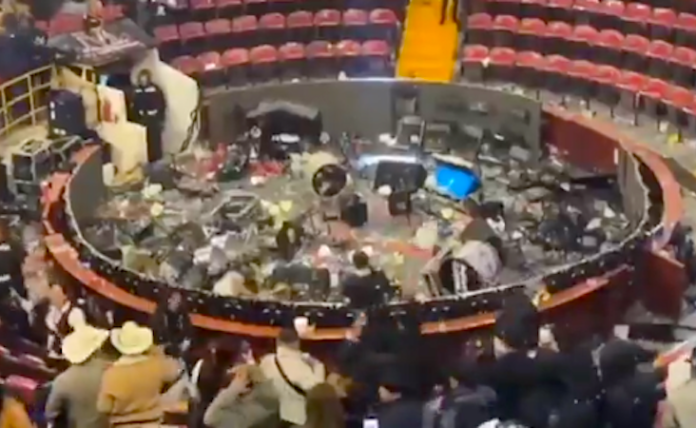 Claudia Sheinbaum aclara que los narcocorridos no están prohibidos tras incidente en Feria de Texcoco