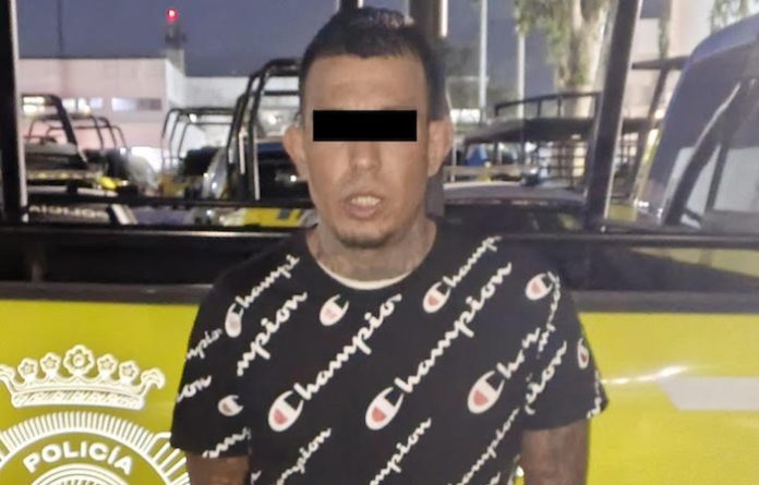 Detienen a presunto integrante de banda de “cristalazos” en Monterrey
