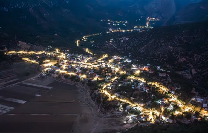 Santiago ilumina su sierra con tecnología LED para mayor seguridad