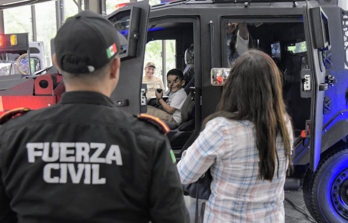 Fuerza Civil abre sus puertas al público en exposición interactiva