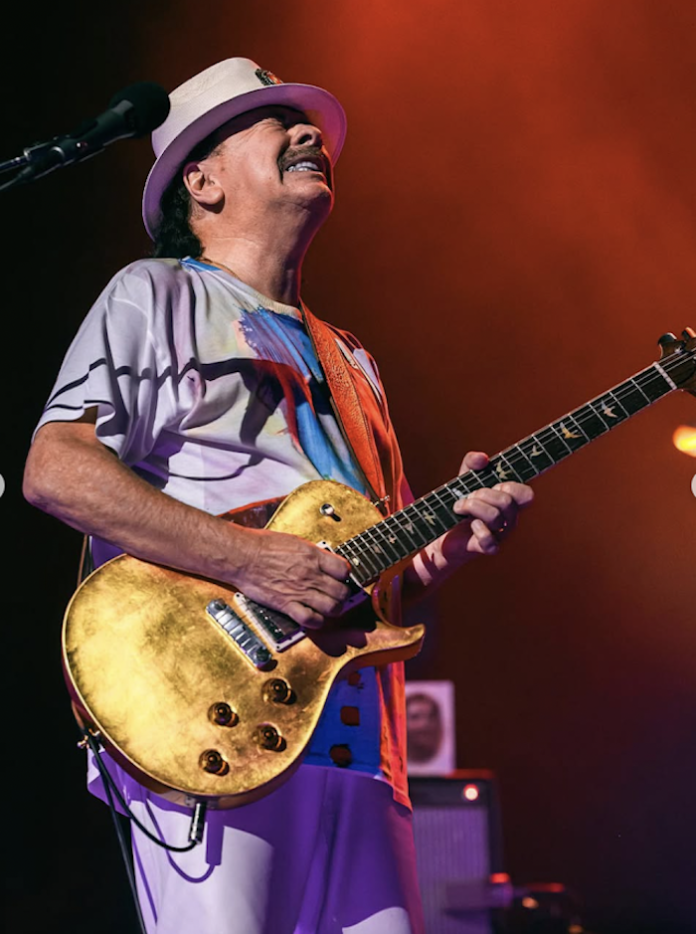 Carlos Santana es hospitalizado de emergencia por deshidratación en Texas