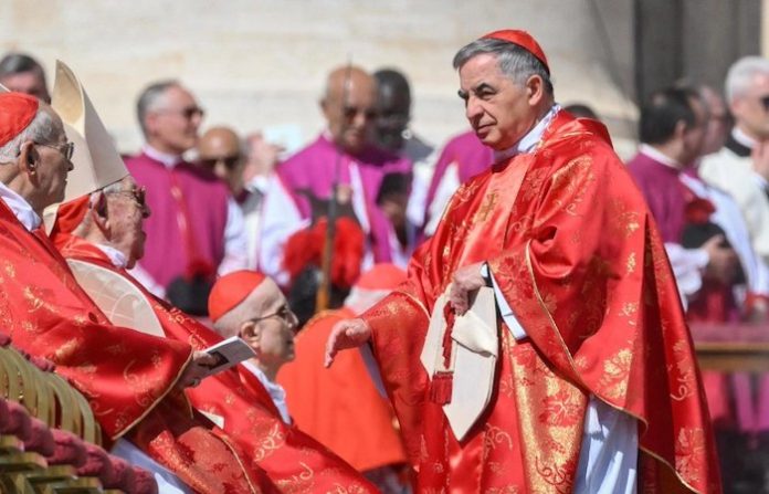 Cardenal condenado por delitos financieros decide no participar en el cónclave