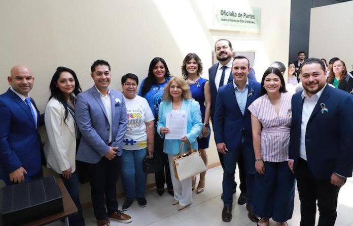 PAN impulsa iniciativa para concientizar sobre el espectro autista en NL