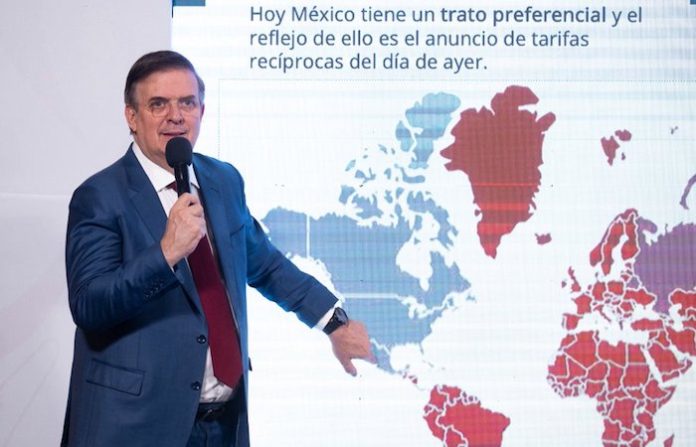 México estima que T-MEC libre de tarifas de EEUU es un logro en “un nuevo orden comercial”
