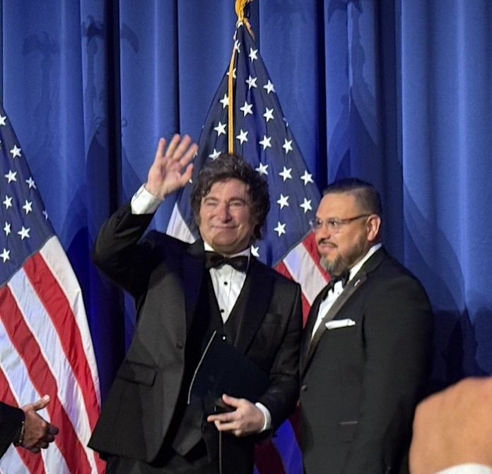 Doble revés para Milei: sin foto con Trump y sin aval para sus postulantes a Corte Suprema