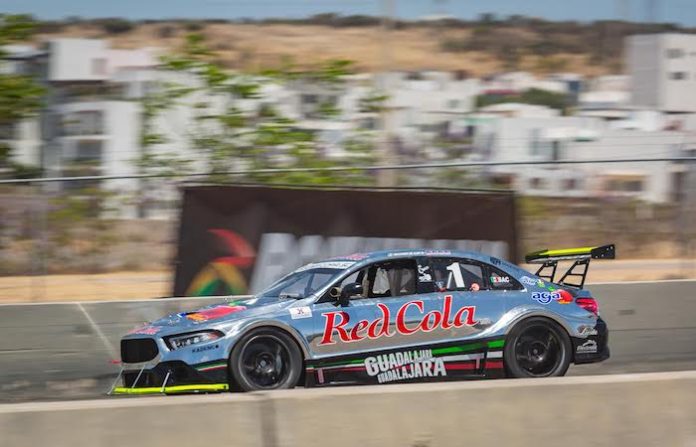 Paso perfecto del AGA Racing Team en la GTM, quedándose con los dos triunfos en Querétaro