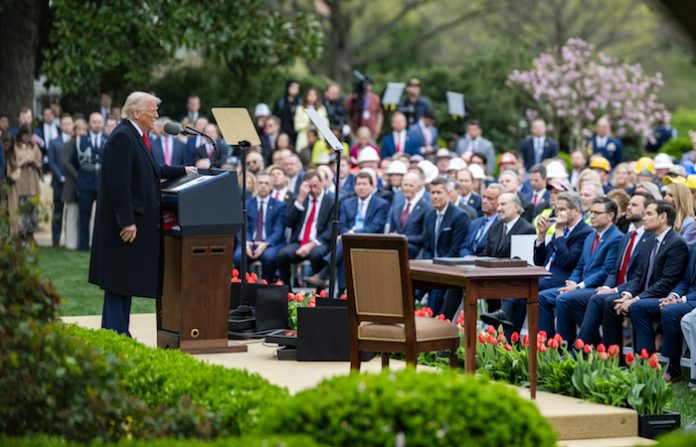 Los 10 multimillonarios que más habrían perdido con los aranceles de Trump