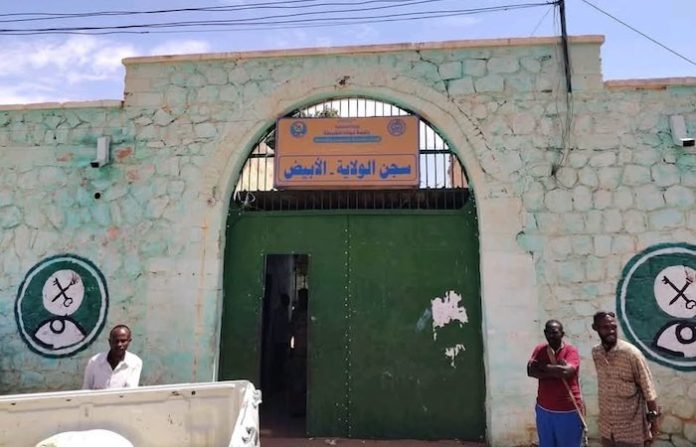 Más de 20 muertos por un ataque paramilitar con drones contra una cárcel en Sudán